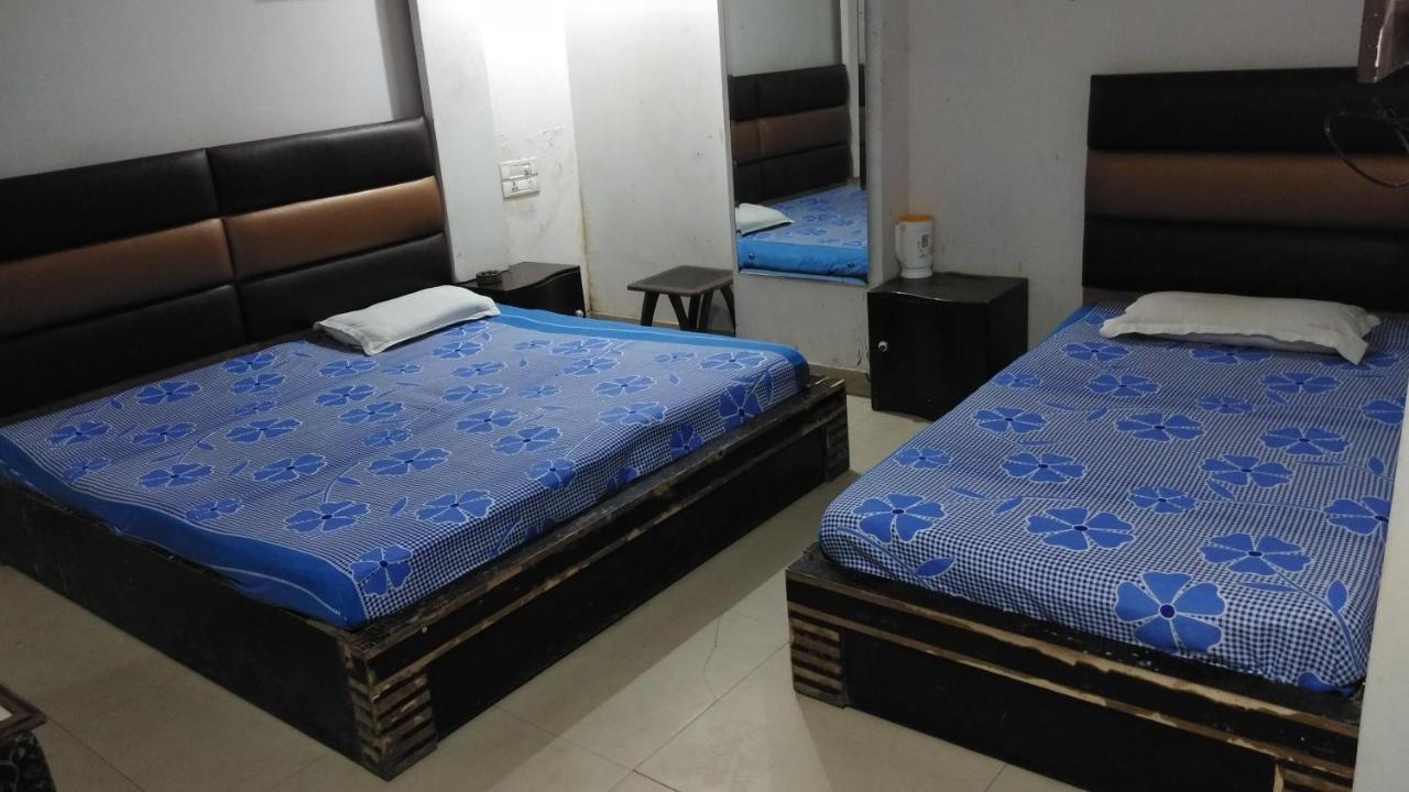 Hotel Euro International New Delhi Ngoại thất bức ảnh