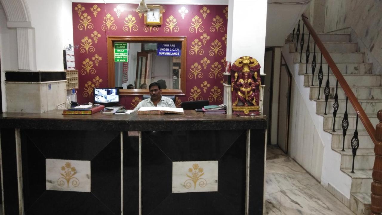 Hotel Euro International New Delhi Ngoại thất bức ảnh