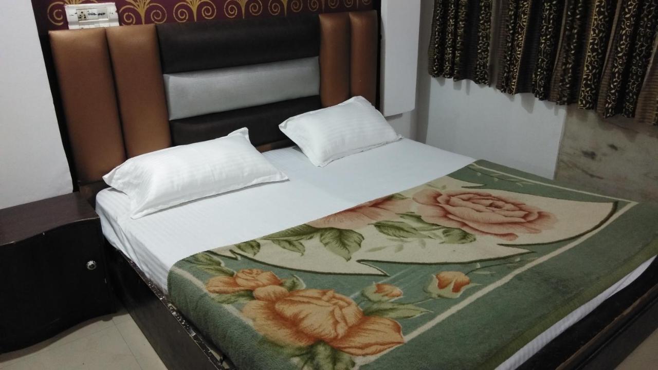 Hotel Euro International New Delhi Ngoại thất bức ảnh